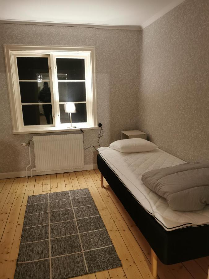 Villaer Oestra Flygeln Grinda Saeteri