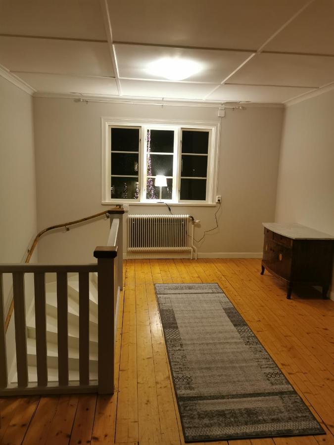 Oestra Flygeln Grinda Saeteri Villa